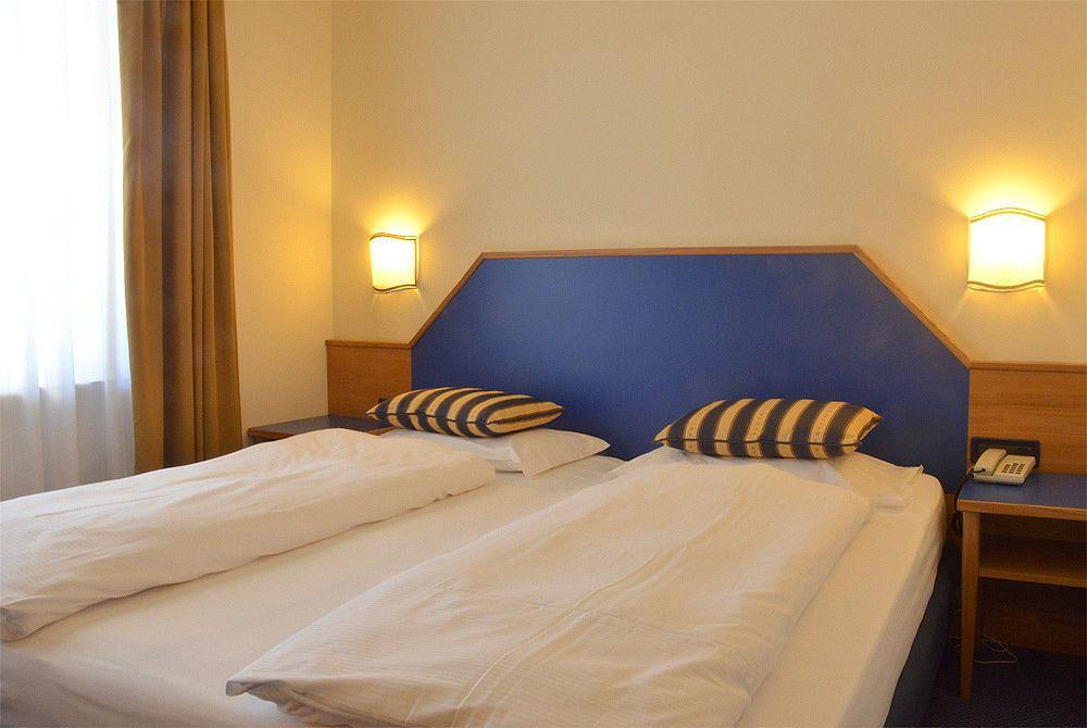 Alpholiday Dolomiti Wellness & Family Hotel Dimaro Kültér fotó